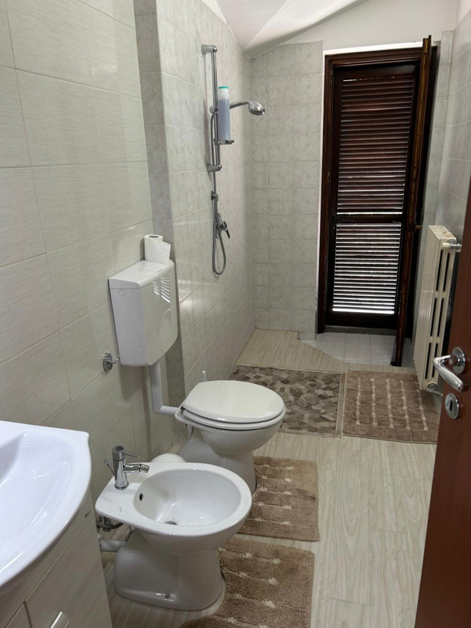 B&B Caselle Caselle Torinese Eksteriør billede